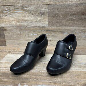 Clarks Sapphire Athena Heeled Black Leather Ankle Bootie Women's Size 8.5